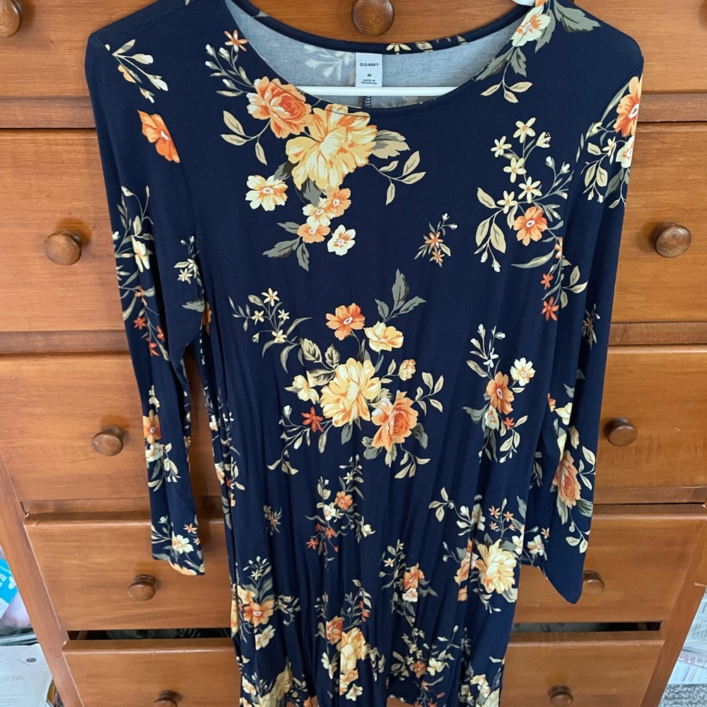 Old Navy dress size M